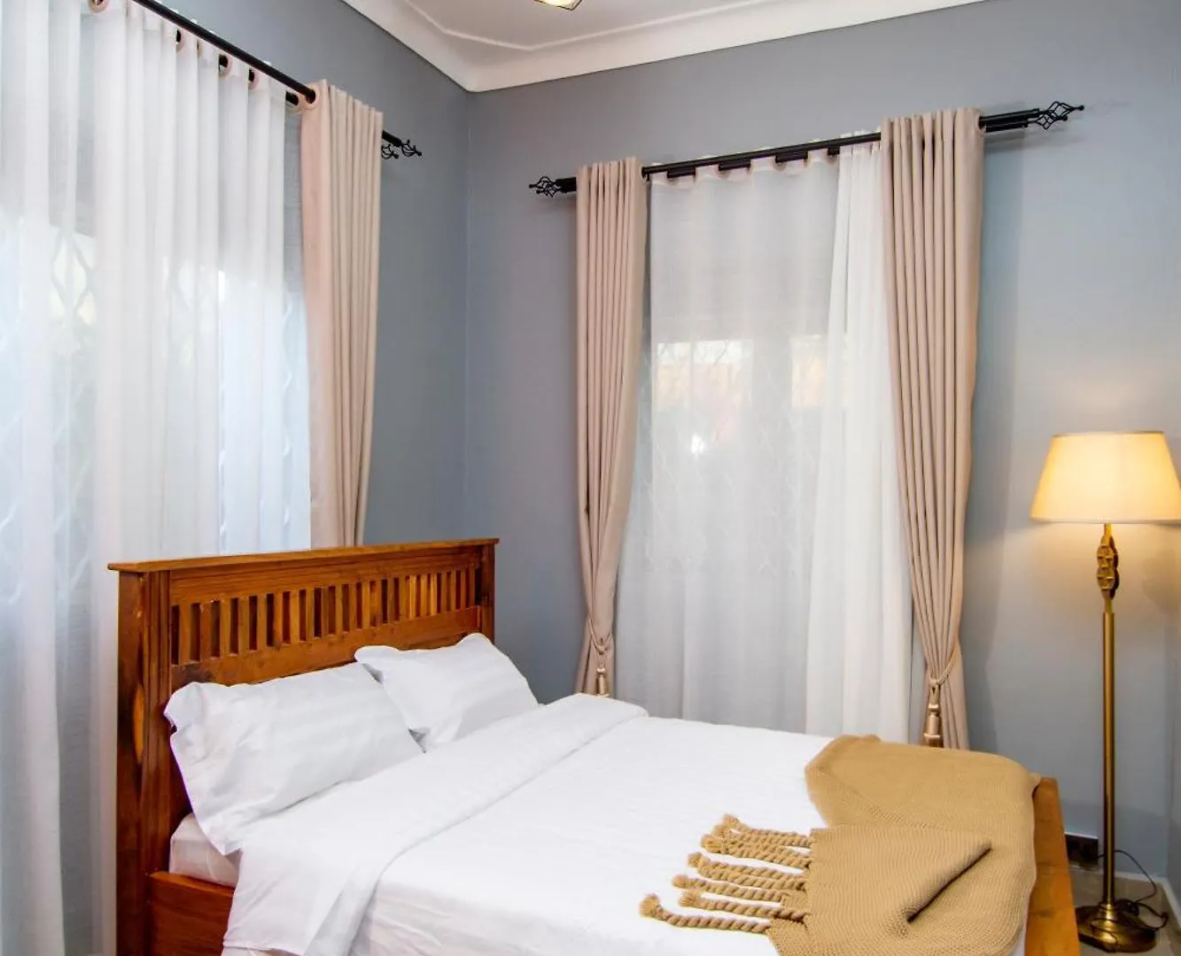 캄팔라 Urban Oasis Located At Kyebando Nsooba 아파트 0*,